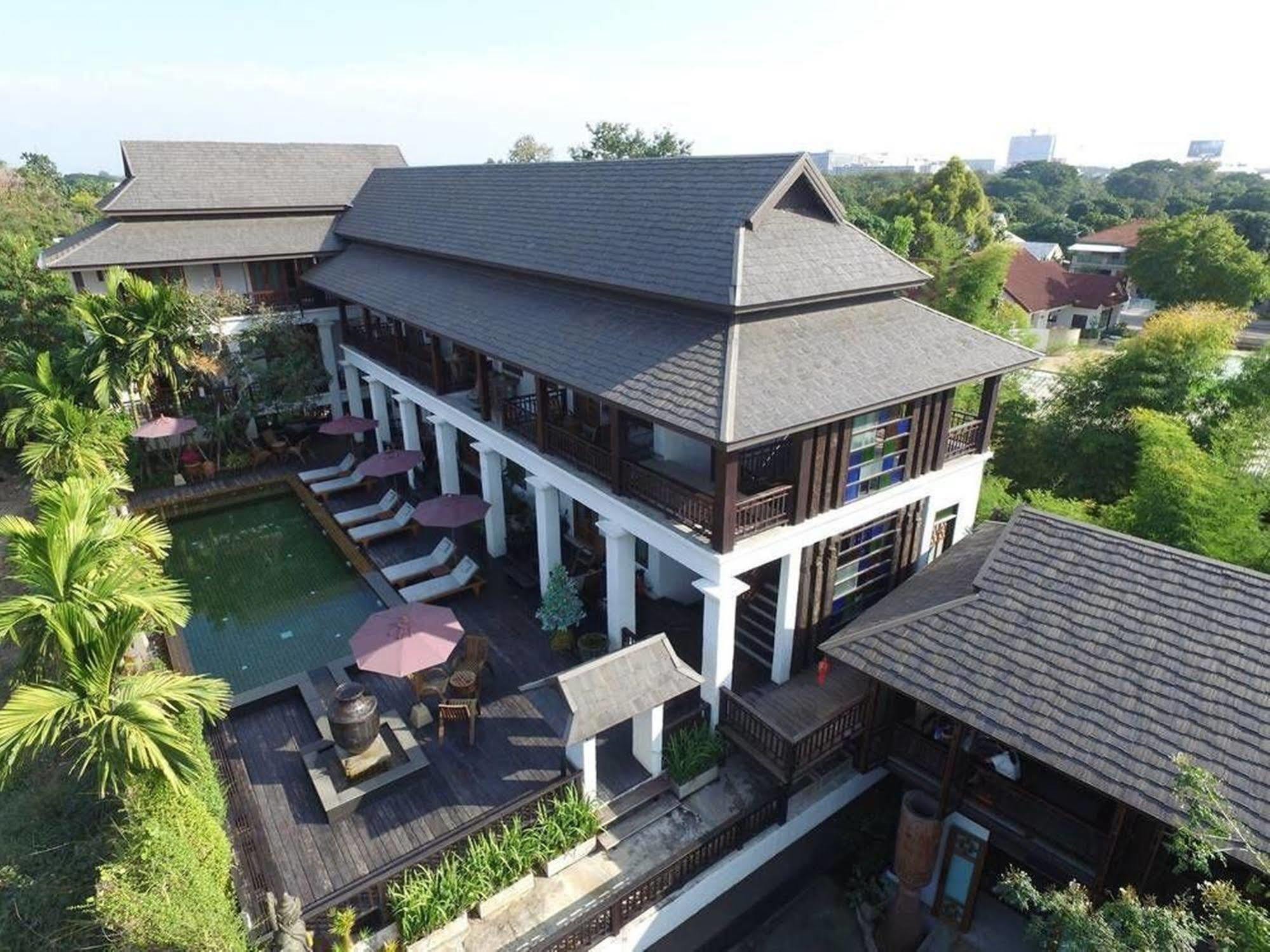 The Balcony Chiang Mai Village Exterior foto